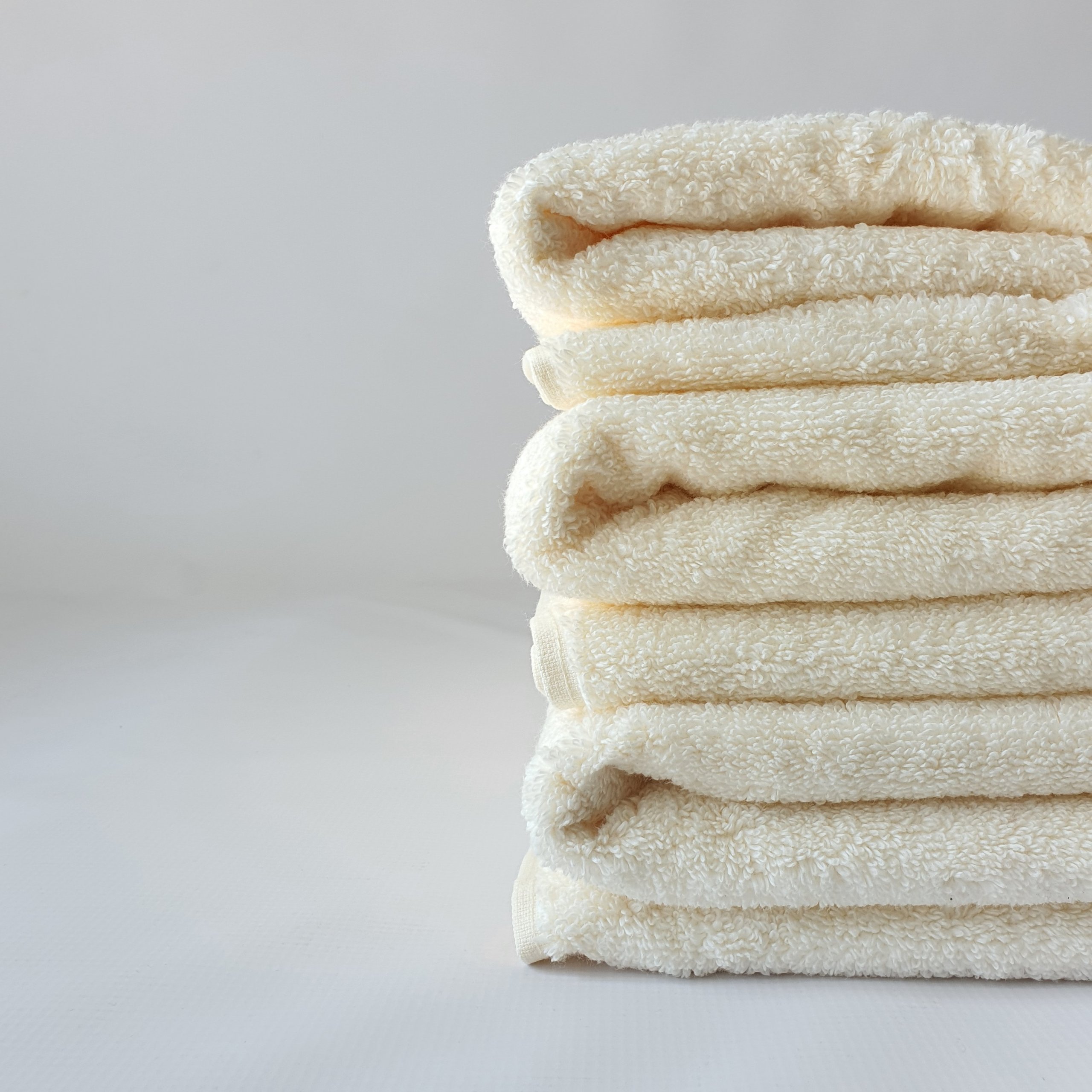 Colibri Imperial Towels – Cream 550GSM