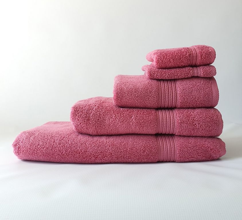 Colibri Imperial Towels – Wild Rose 550GSM